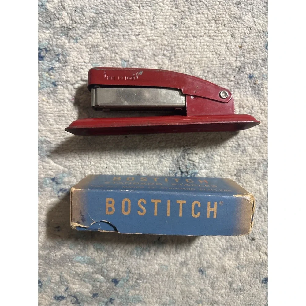 Vintage Red Swingline Mini Stapler & Box Bostitch Staples EUC Collectibles